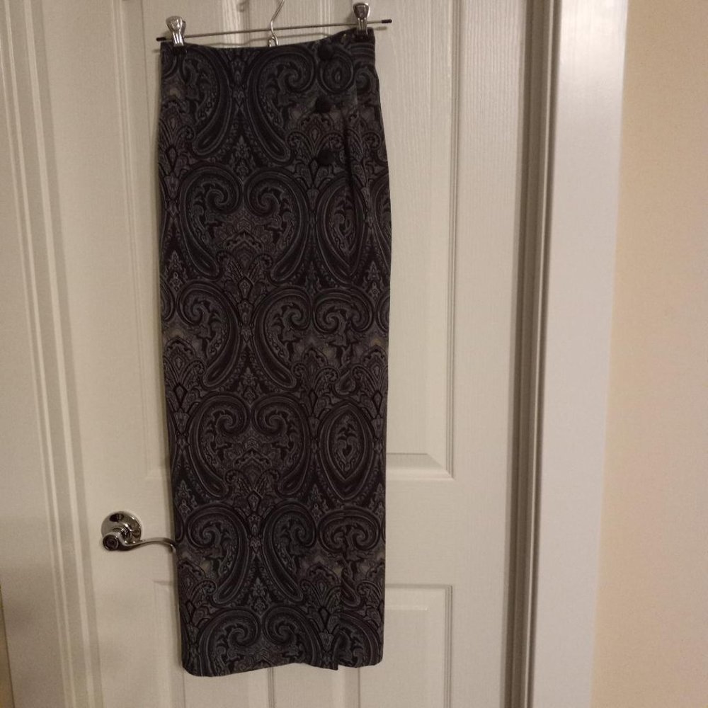 New!, Intriguing Threads vintage wrap skirt, size 14